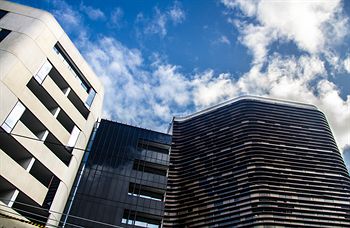 AKOM Prahran - Accommodation Resorts 3