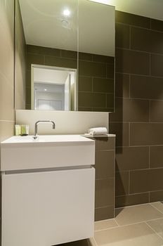 AKOM Prahran - Accommodation Resorts 6