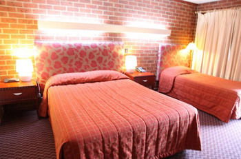 Carnegie Motor Inn - Accommodation Resorts 6