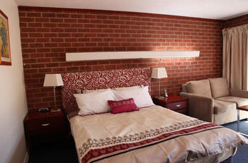 Carnegie Motor Inn - Accommodation Resorts 7