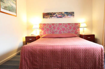 Carnegie Motor Inn - Accommodation Resorts 9