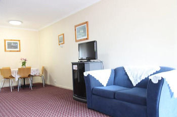 Carnegie Motor Inn - Accommodation Resorts 12