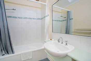 Ingenia Holidays Lake Macquarie - Accommodation Resorts 14