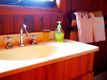 Ferndale - Accommodation Resorts 12