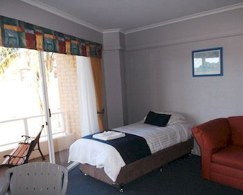 Ulladulla Harbour Motel - Accommodation Resorts 2