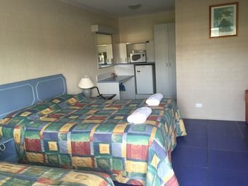 Ulladulla Harbour Motel - Accommodation Resorts 38