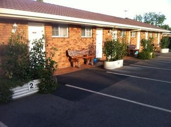 Golden Grain Motor Inn - Accommodation Resorts 4
