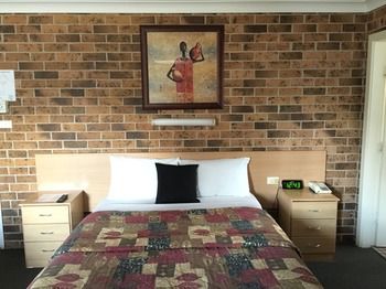 Golden Grain Motor Inn - Accommodation Resorts 7