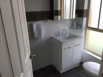 Aussie Rest Motel - Accommodation Resorts 24