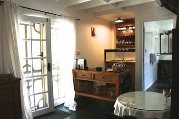 Maison De May Boutique Bed &breakfast - Accommodation Resorts 6