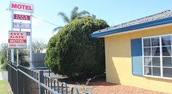 City Gate Motel - Accommodation Resorts 6