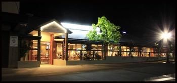 Peden's Hotel - Accommodation Resorts 4