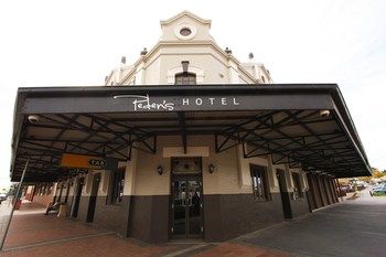 Peden's Hotel - Accommodation Resorts 9