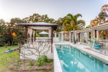 Alaya Verde - Accommodation Resorts 8