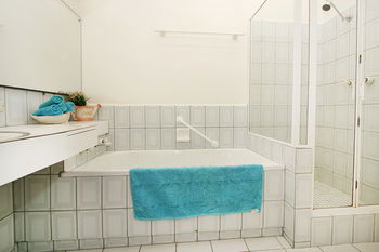 Wattle Holiday Rental - Accommodation Resorts 0