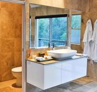 Deja Vu Estate - Accommodation Resorts