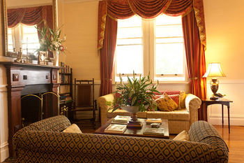 Maleny Lodge - Accommodation Resorts 3