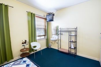 Grand Hotel Rockdale - Accommodation Resorts 11