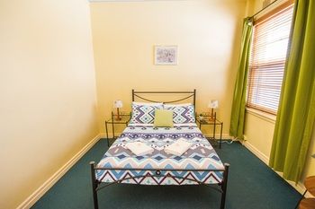 Grand Hotel Rockdale - Accommodation Resorts 13