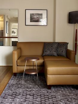 CBD Vistas - Accommodation Resorts 15