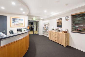 The Brighton Apartments - Accommodation Resorts 2