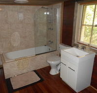A Twist of Willow - Accommodation Resorts