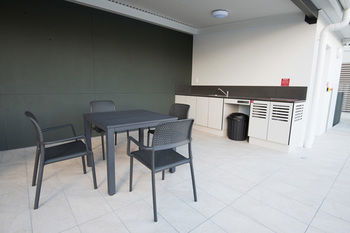 Direct Hotels - Verve On Cotton Tree - Accommodation Resorts 15