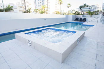 Direct Hotels - Verve On Cotton Tree - Accommodation Resorts 18