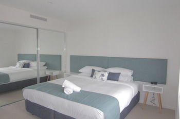 Direct Hotels - Verve On Cotton Tree - Accommodation Resorts 25