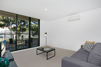 CAMPUS - Accommodation Resorts 13