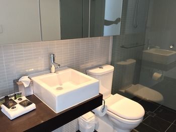 Harbour Town Apartment - Accommodation Resorts 2