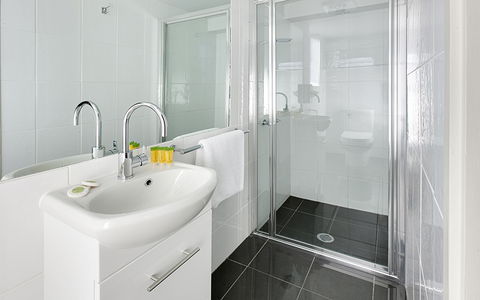 BEST WESTERN Tall Trees Canberra - Accommodation Resorts 2