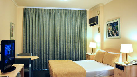 BEST WESTERN Airport Motel And Convention Centre - Accommodation Resorts 2