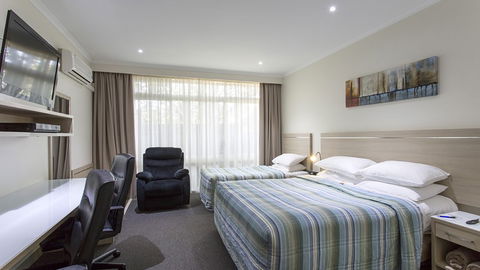 BEST WESTERN Aspen And Apartments - Accommodation Resorts 0