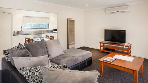 BEST WESTERN Aspen And Apartments - Accommodation Resorts 2
