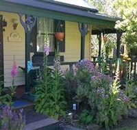 Blue Wren Riverside Cottage - Accommodation Resorts