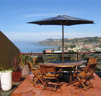 High On Penguin - Accommodation Resorts