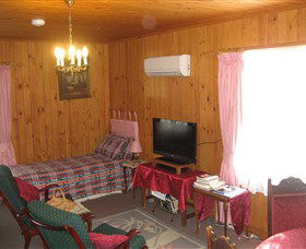 Grove - The - Accommodation Resorts 1