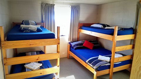 Sugarbush Lodge And Apartments - Accommodation Resorts 3