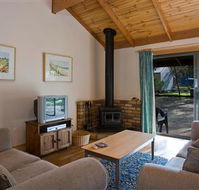 Surf Coast Cabins in Aireys Inlet - Accommodation Resorts