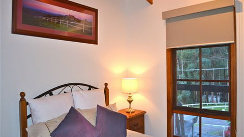 Two Mountains Lodge - Accommodation Resorts 4