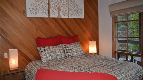 Two Mountains Lodge - Accommodation Resorts 5
