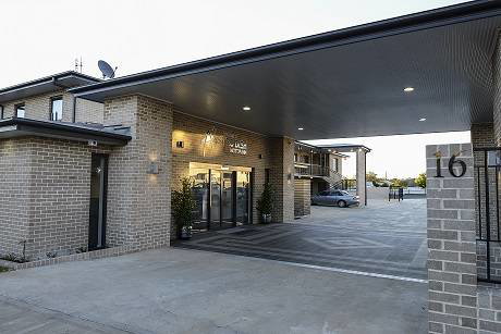 Aastro Dish Motor Inn - Accommodation Resorts 2