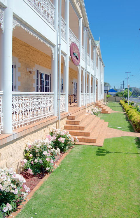 Ashby House Motor Inn - Accommodation Resorts 1