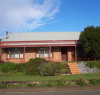 Bott's Beach Retreat - Accommodation Resorts