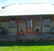 Brickendon Historic  Farm Cottages - Accommodation Resorts