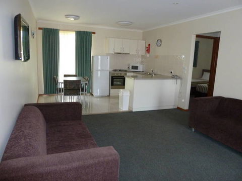 Werribee Motel & Apartments - Accommodation Resorts 0