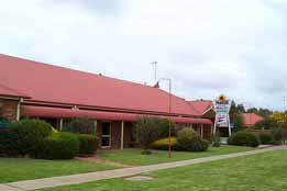 Quality Inn Parkes International - Accommodation Resorts 0