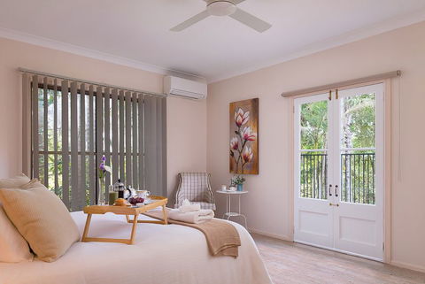 Jacaranda Cottages - Accommodation Resorts 10