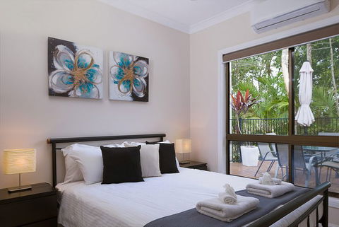 Jacaranda Cottages - Accommodation Resorts 11